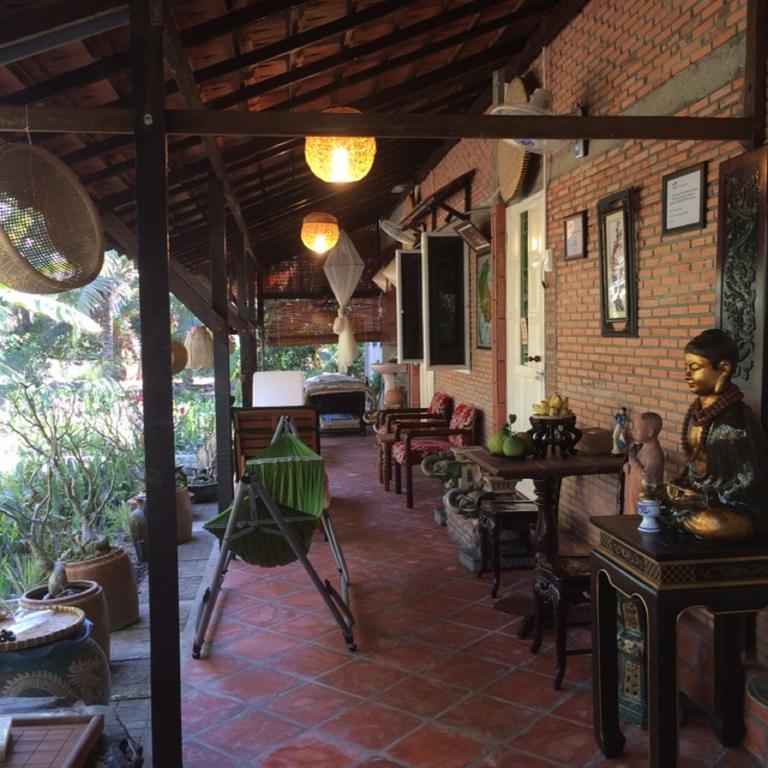 Charming Countryside Homestay Ben Tre Eksteriør billede