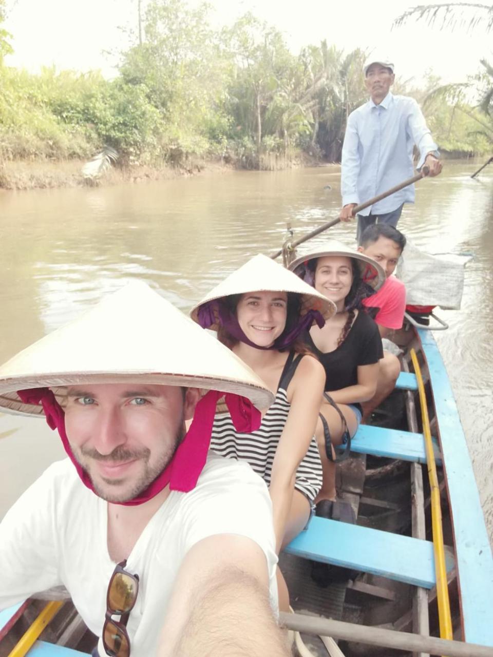 Charming Countryside Homestay Ben Tre Eksteriør billede